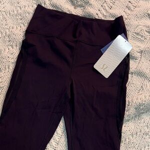 Lululemon Athletics Women’s Black Leggings Size 8, Size Medium NWT